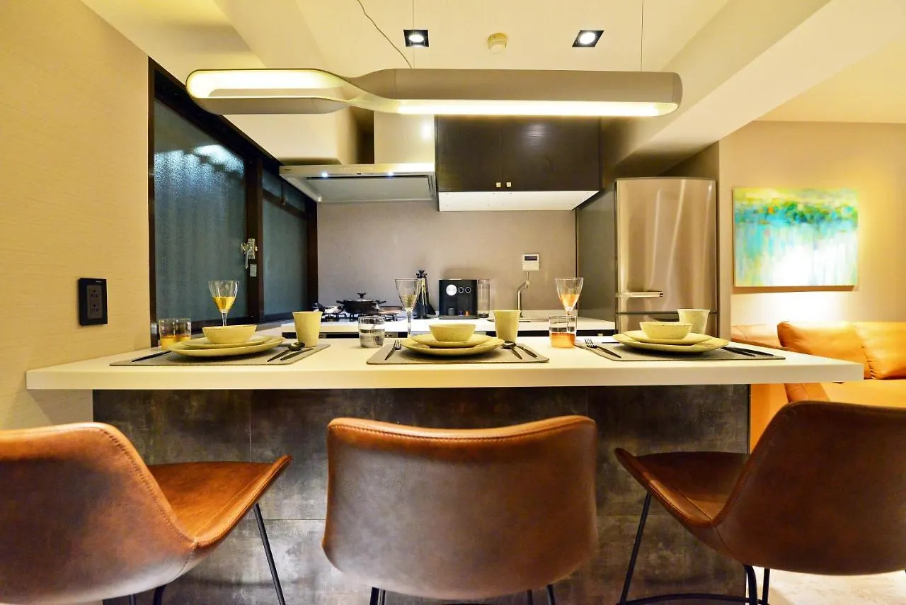 Apartment Omotesando Chic 2-Bedroom 6Pax