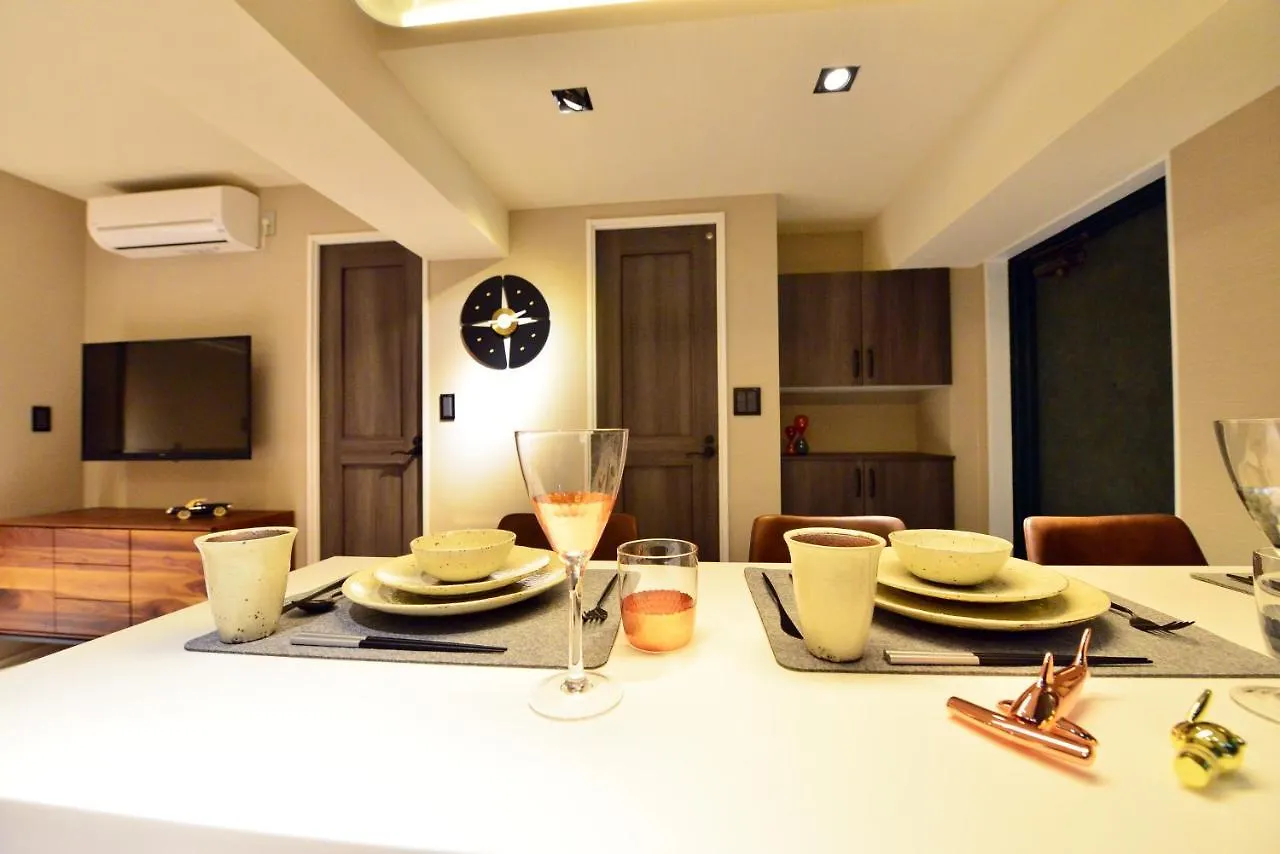Omotesando Chic 2-Bedroom 6Pax Apartment