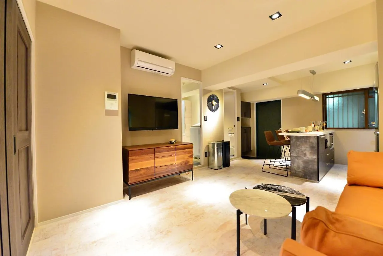 Omotesando Chic 2-Bedroom 6Pax Apartment Tokyo