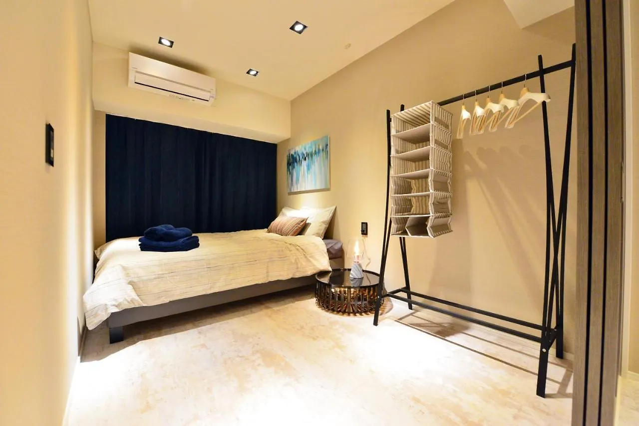 Omotesando Chic 2-Bedroom 6Pax 아파트 도쿄