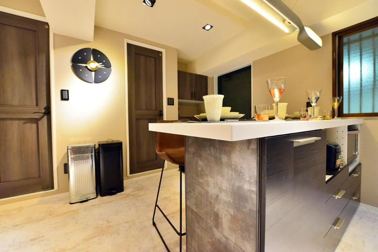 Omotesando Chic 2-Bedroom 6Pax Japan